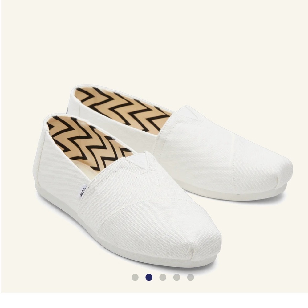 Tom’s Alpargata Slipons